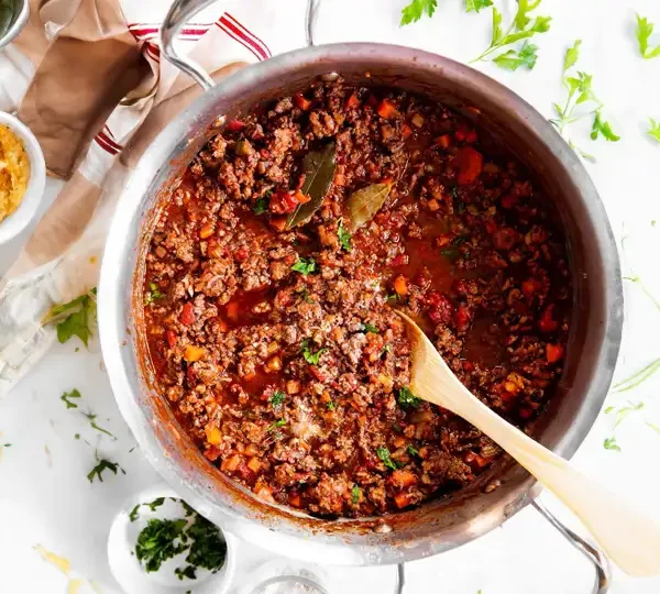Experience the richness of Italy with our Bolognese Sauce recipe. A hearty and flavorful meat sauce, perfect for coating your favorite pasta dishes.