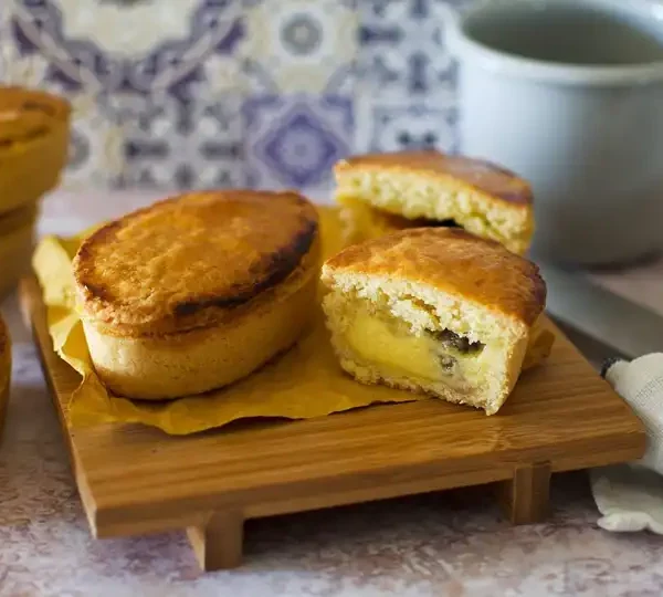 Transport yourself to Italy with our Pasticciotto Leccese recipe. A delightful pastry filled with creamy custard, perfect for indulging in a taste of Italian tradition.