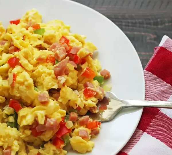 Ready to elevate your breakfast? Discover the secrets behind perfect scrambled eggs that are fluffy and full of flavor every time.